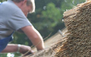 professional Holme On Spalding Moor thatchers